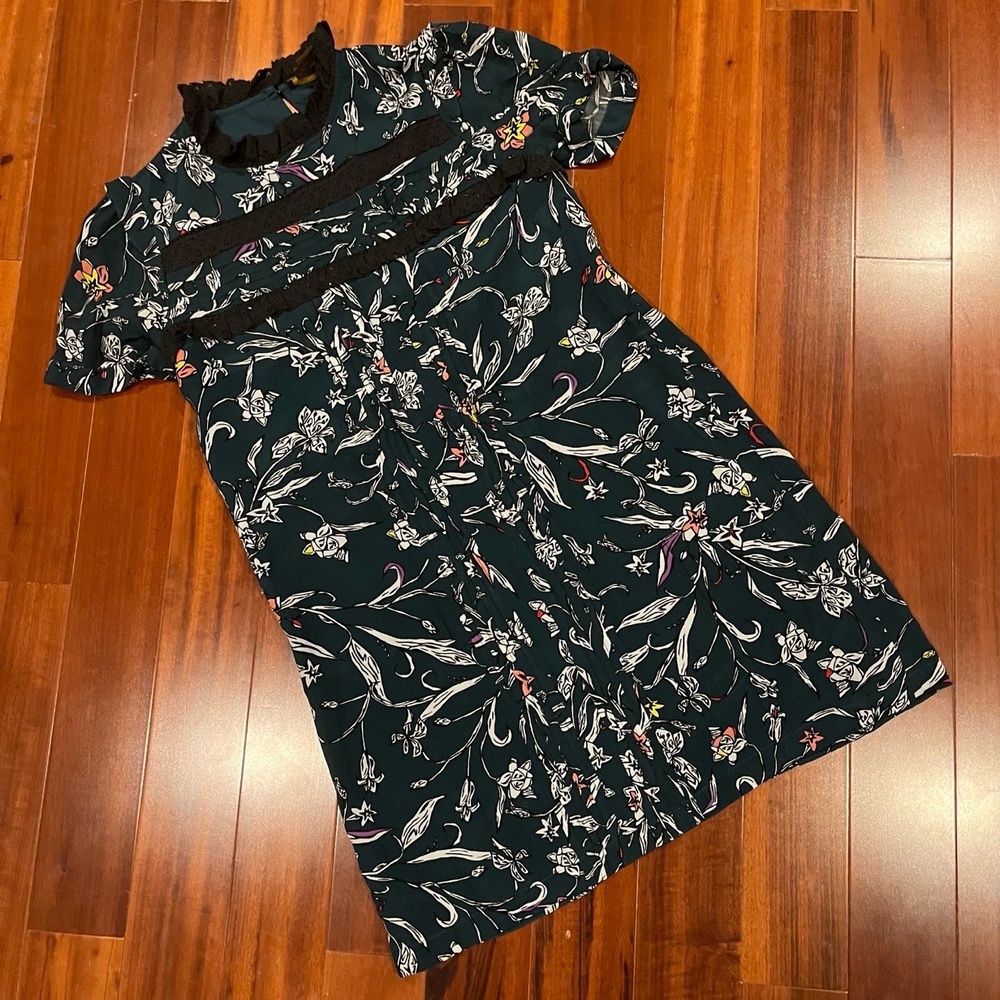 Vineet Bahl Anthropologie Floral Dress Green‎ Lace Neck Short Sleeve XS Petite